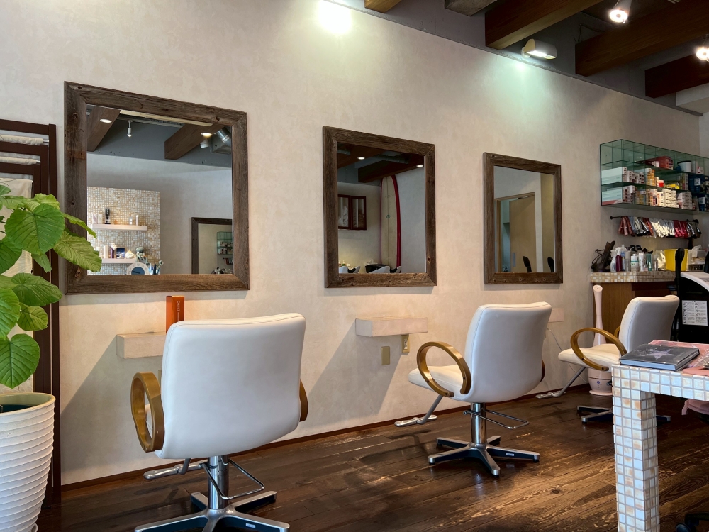 東急田園都市線【たまプラーザ】駅徒歩５分！好立地１階路面、美容室居抜き物件