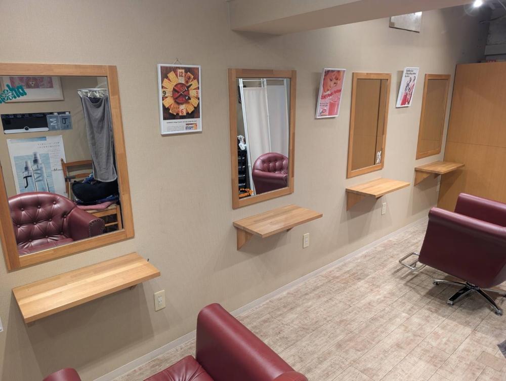 東急田園都市線【駒沢大学】駅徒歩４分！駅近１階路面、美容室居抜き物件