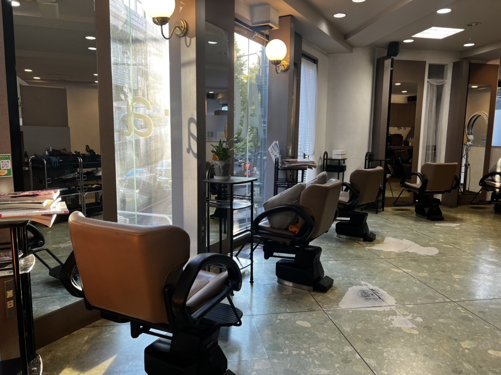 東急田園都市線【池尻大橋】駅徒歩５分！好立地、美容室居抜き物件