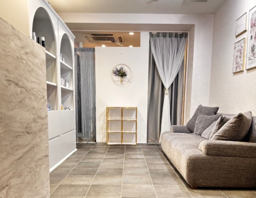 阪急電鉄宝塚本線【山本】駅徒歩３分！好立地１階、アイラッシュサロン居抜き物件