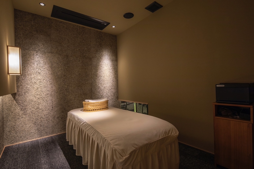 名古屋市営地下鉄桜通線【野並】駅徒歩５分！１階路面ロードサイド、鍼灸院エステサロン居抜き物件