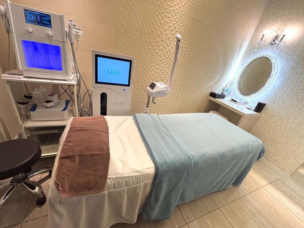 JR線【川崎】駅徒歩５分！好立地、エステサロン居抜き物件