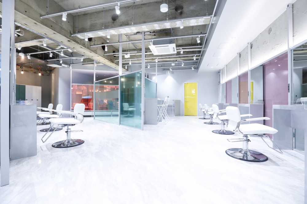 JR線【池袋】駅徒歩５分！好立地１階路面、美容室居抜き物件