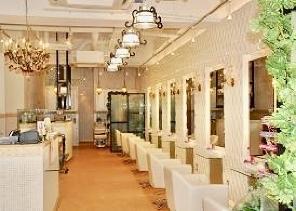 東武スカイツリーライン【新越谷】駅徒歩１分！１階路面、美容室居抜き物件