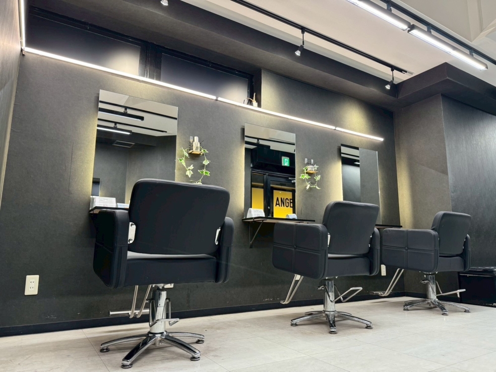 JR京浜東北線【川崎】駅徒歩５分！好立地１階路面、美容室居抜き物件