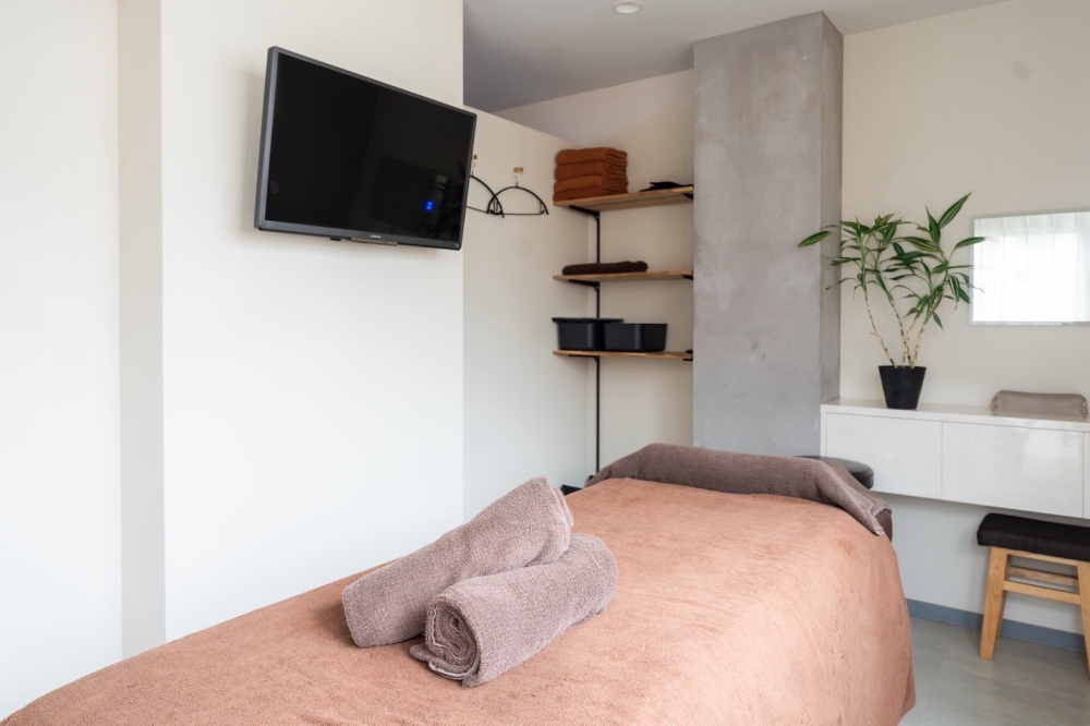 JR各線【池袋】駅徒歩７分！好立地、エステサロン居抜き物件